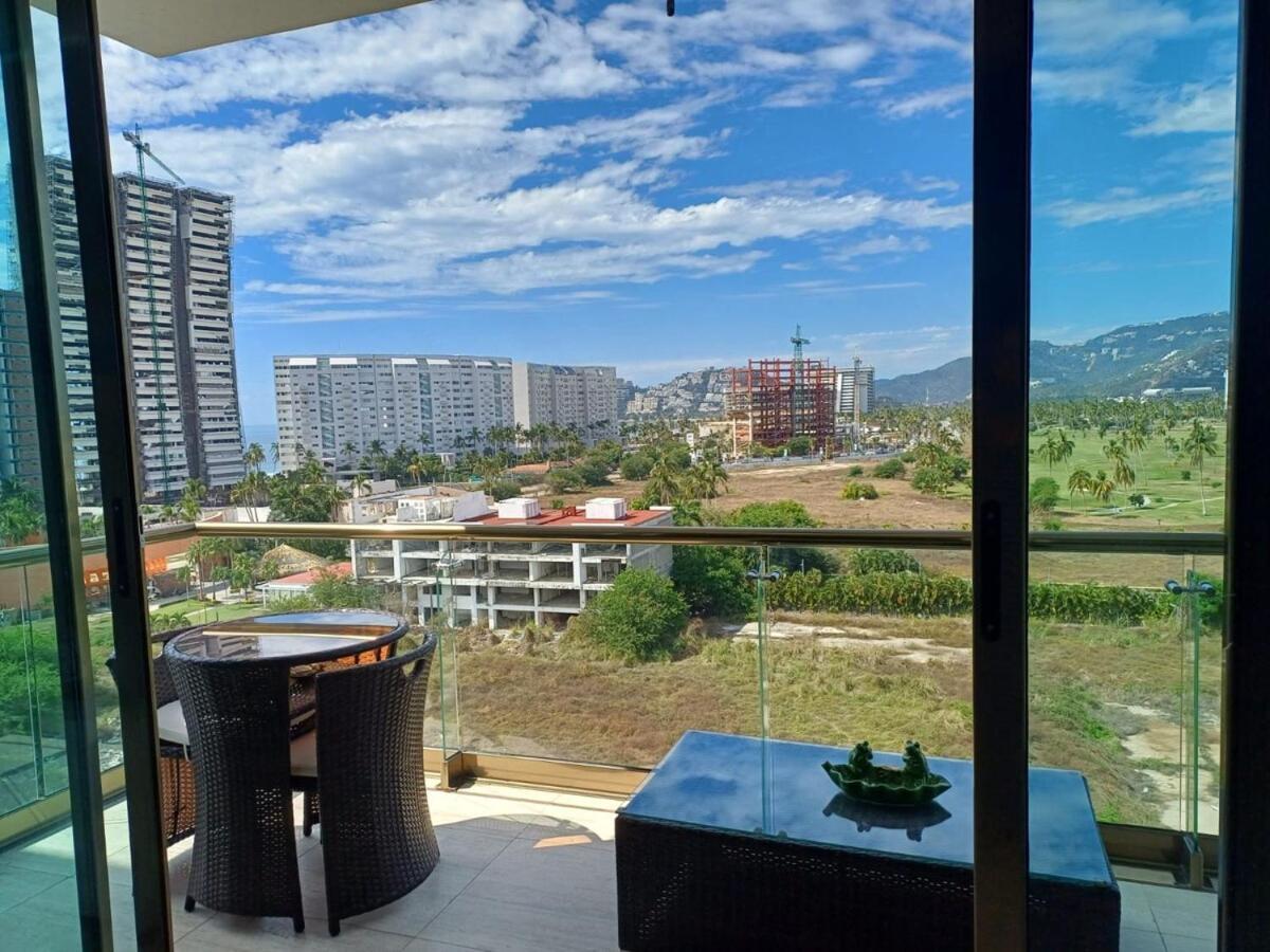 Excellent 100 Meters From The Beach! * Acapulco